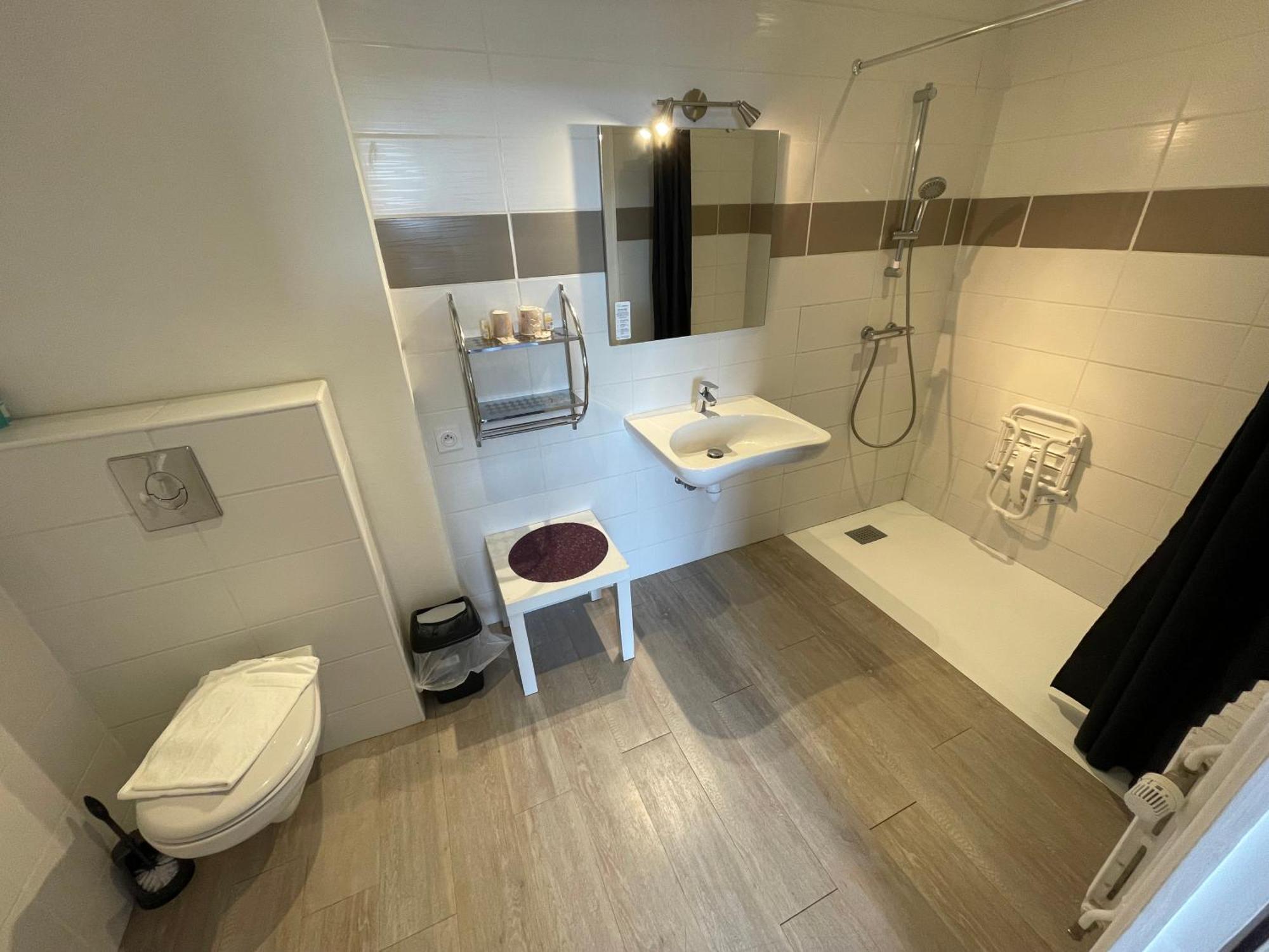 Hotel Le Relax Aurillac Exterior foto